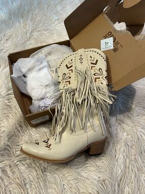 Fringed Western Ankle Boots in Cream